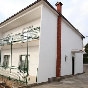 https://apartmani-ivana-trogir.hotels-in-trogir.com